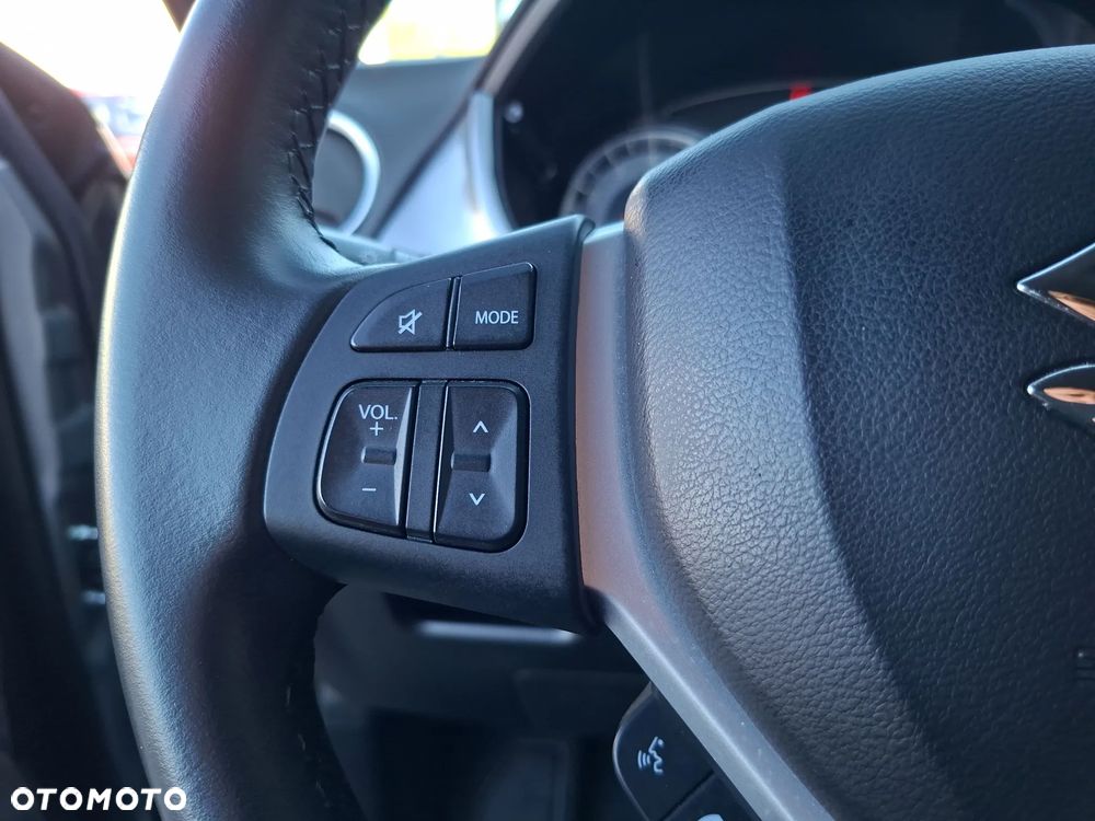 Suzuki Vitara 1.4 Boosterjet SHVS Premium 4WD - 22