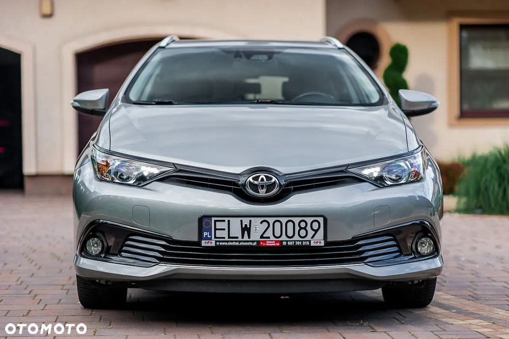 Toyota Auris 1.2 Turbo Touring Sports Comfort - 3