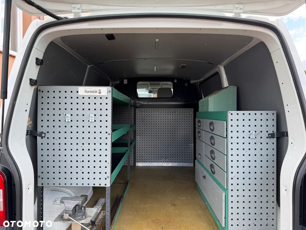 Volkswagen Transporter T5 Warsztat L1H1 - 18