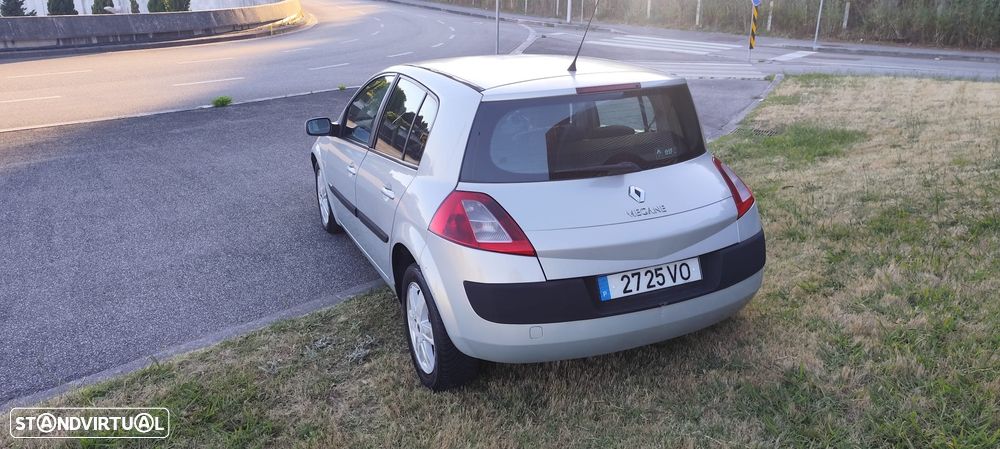 Renault Mégane 1.5 dCi Confort Dynamique - 13