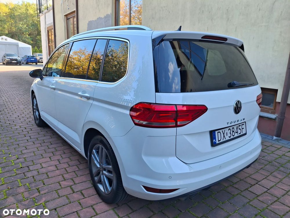 Volkswagen Touran 2.0 TDI BMT Highline DSG - 8