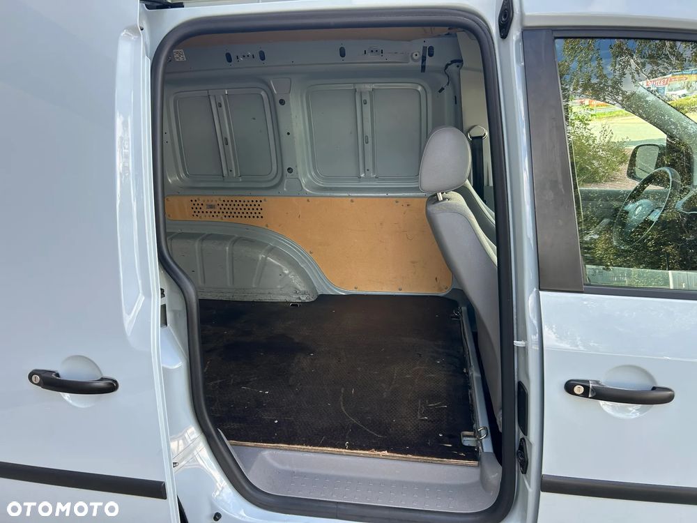 Volkswagen Caddy - 18