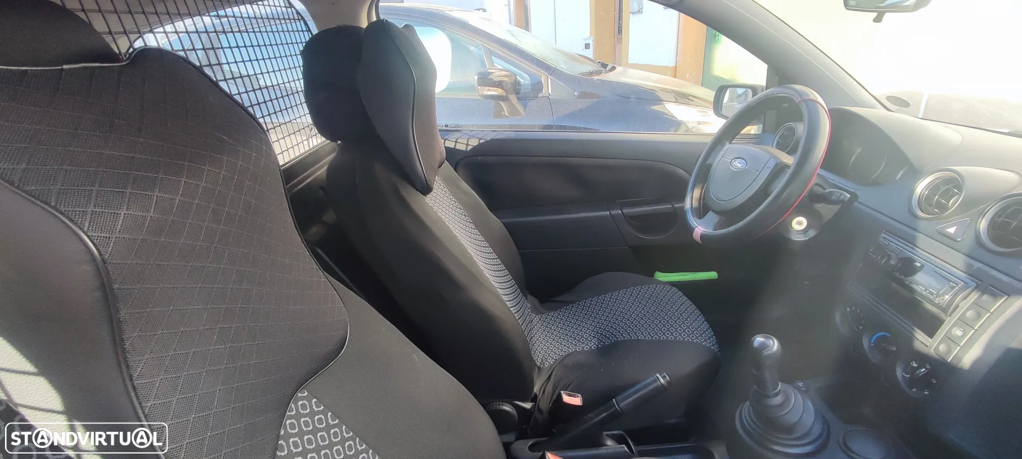 Ford Fiesta - 5