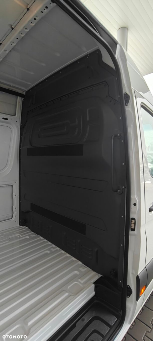 Mercedes-Benz Sprinter 317 CDI KA OM654 - 9