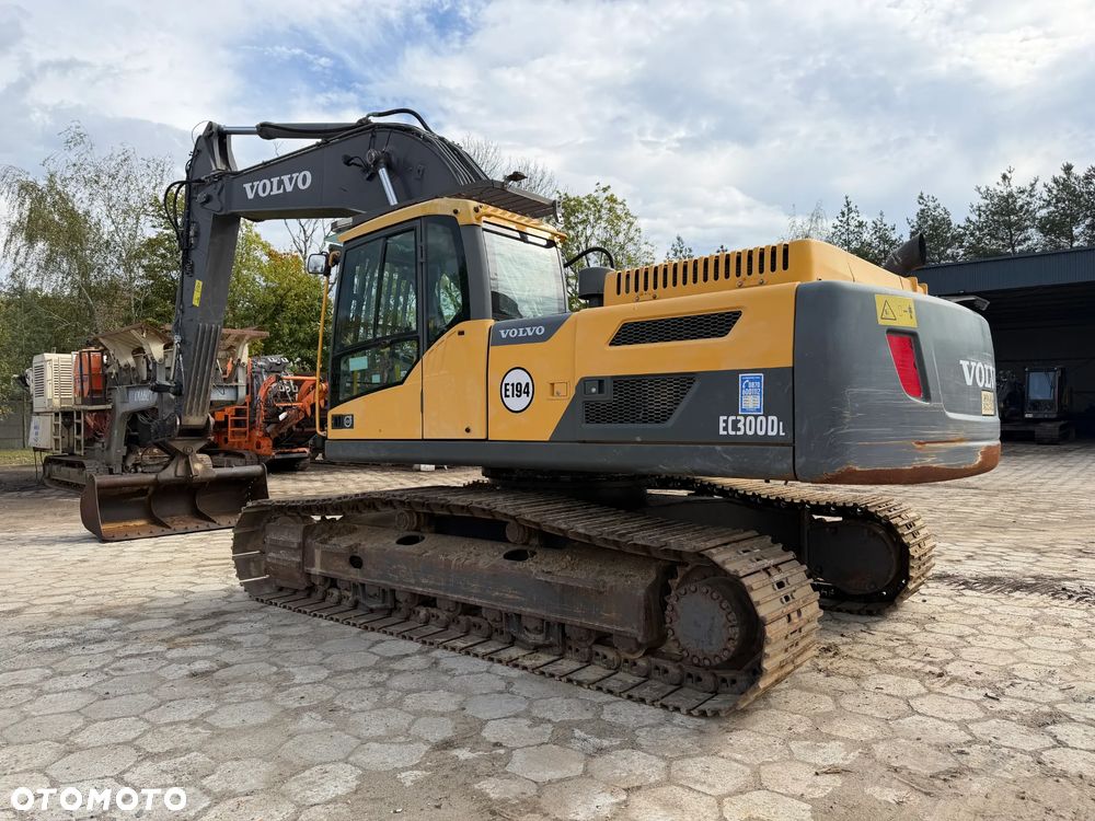 Volvo EC300 DL - 5