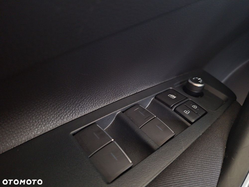 Toyota Corolla 1.5 Comfort MS - 31