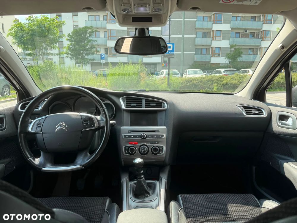 Citroën C4 PureTech 130 Stop&Start SHINE - 4
