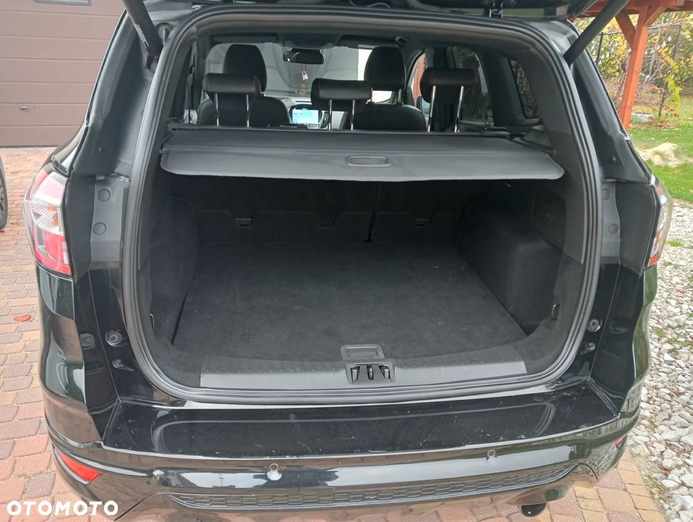 Ford Kuga - 24