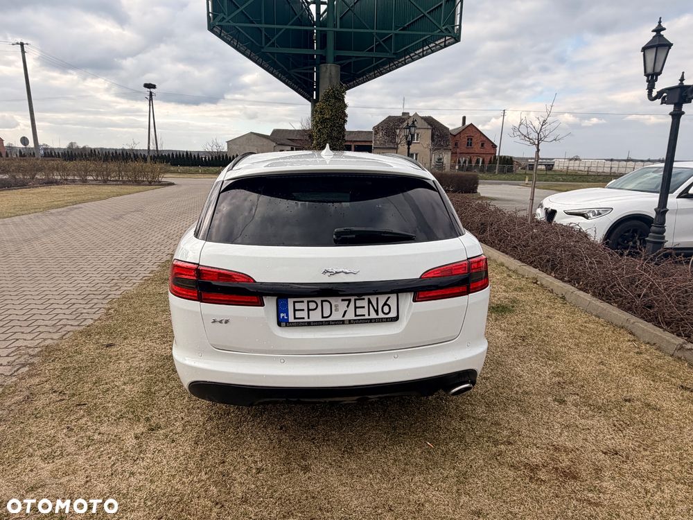 Jaguar XF 2.2 D Premium Luxury - 9