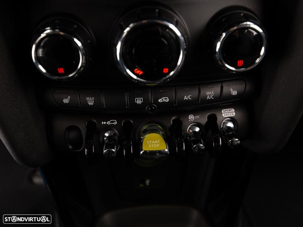 MINI 3 Portas Cooper SE Essential - 22