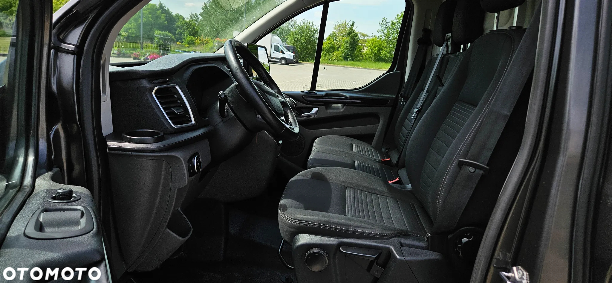 Ford TRANSIT CUSTOM - 5