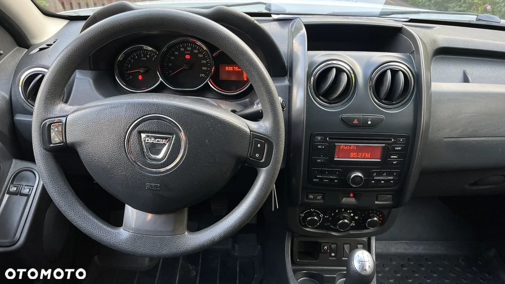 Dacia Duster 1.6 SCe Access S&S - 19