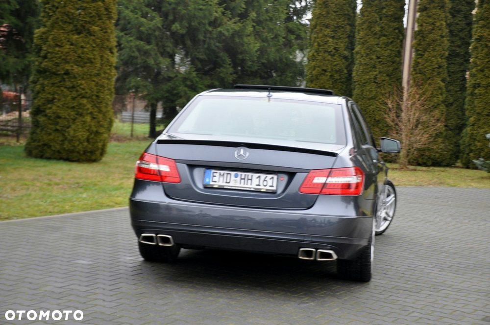 Mercedes-Benz Klasa E - 7