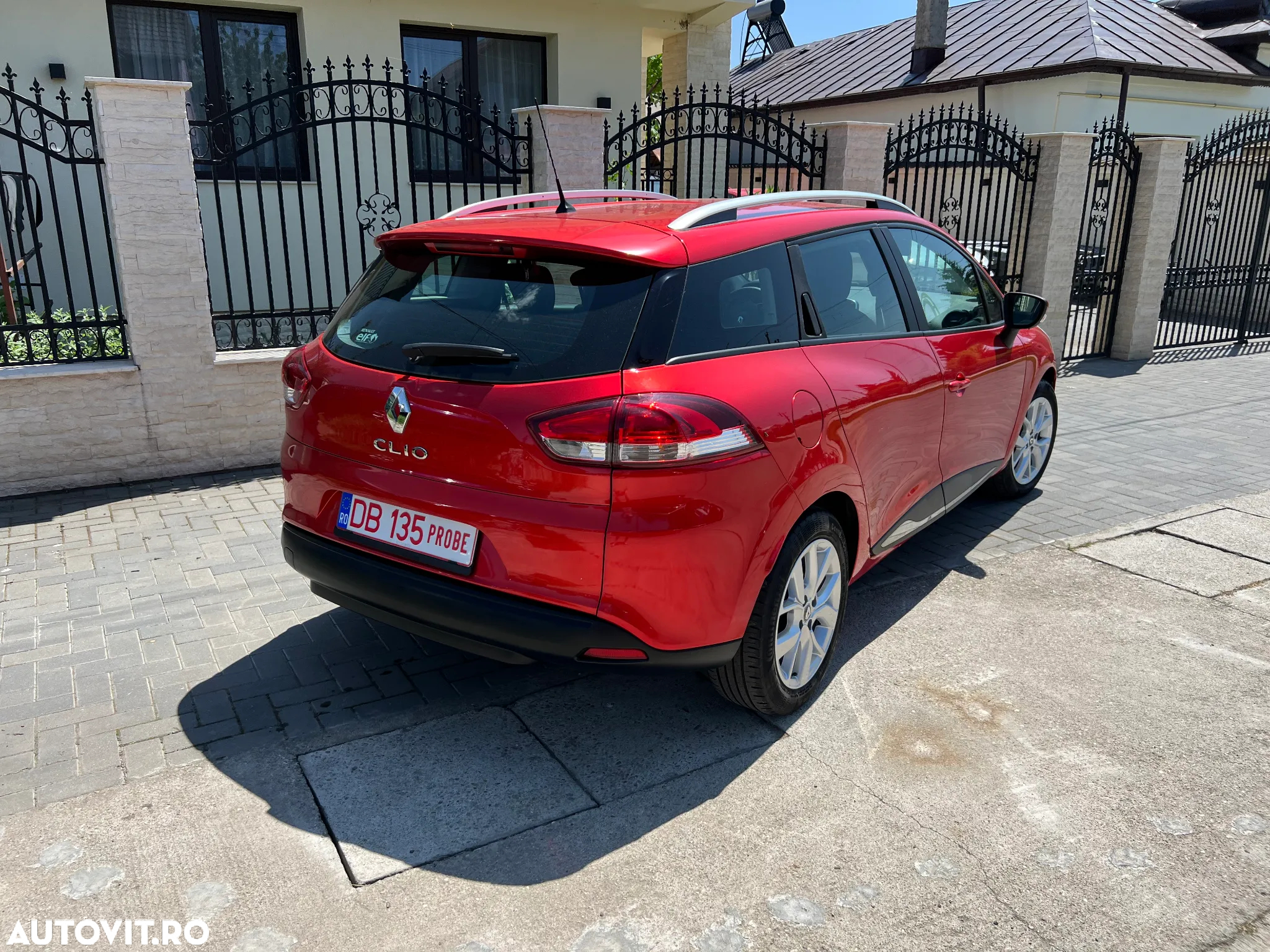Renault Clio Grandtour (Energy) TCe 90 Start & Stop LIMITED - 4