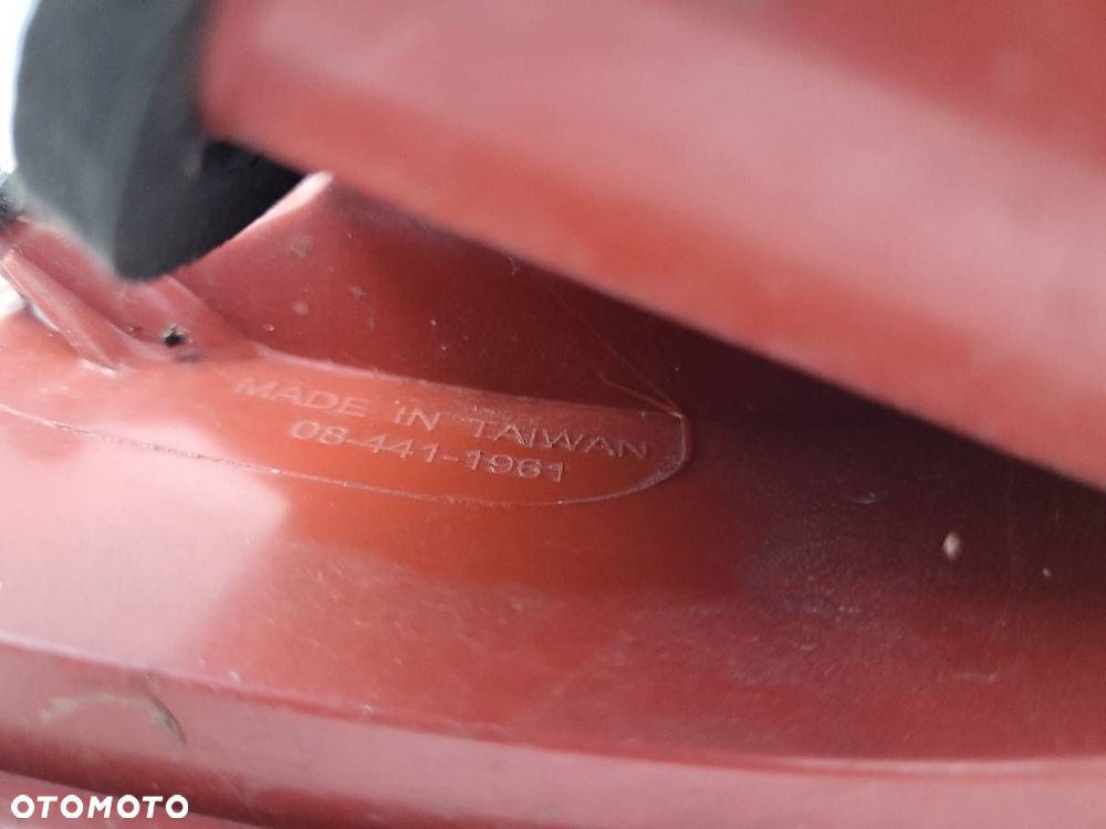 LAMPA TYŁ PRAWA VW PASSAT B5 KOMBI LIFT EUROPA 2004 - 7