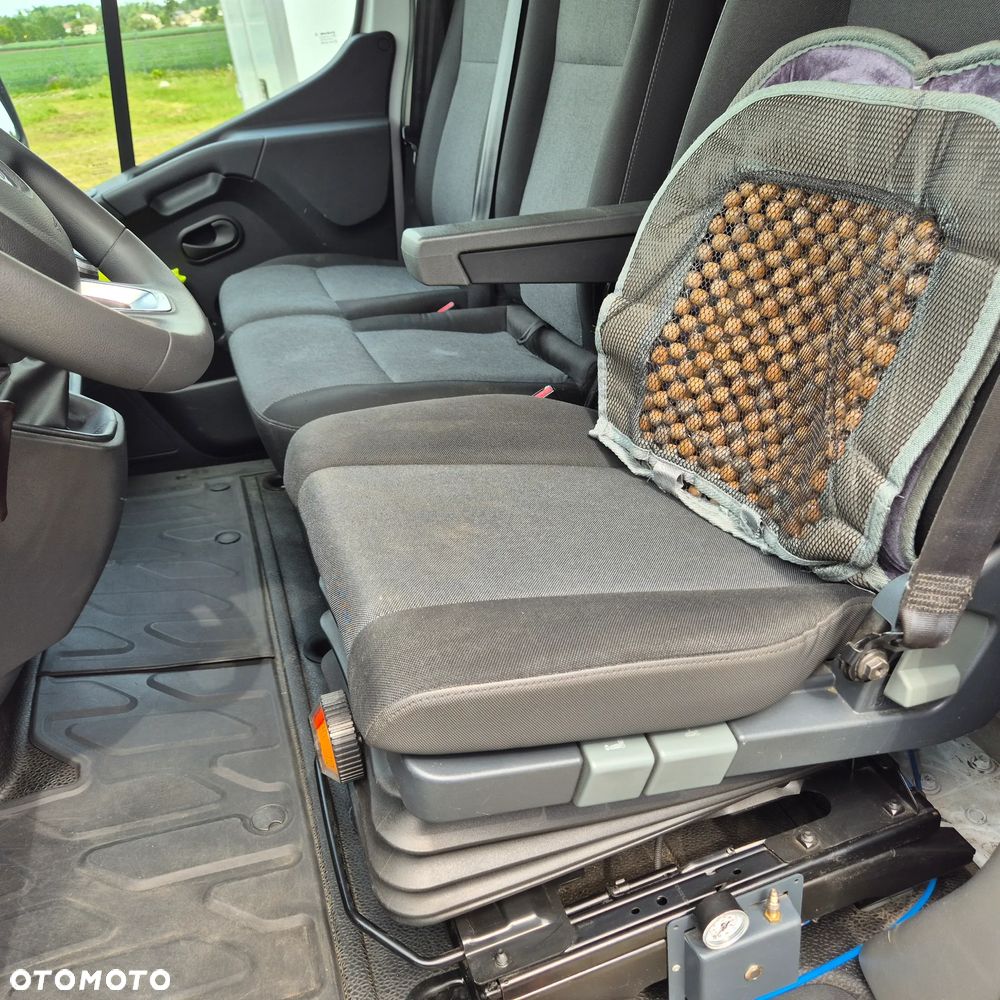Renault Master - 24