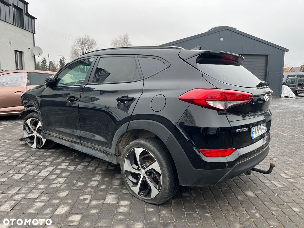Hyundai Tucson - 4