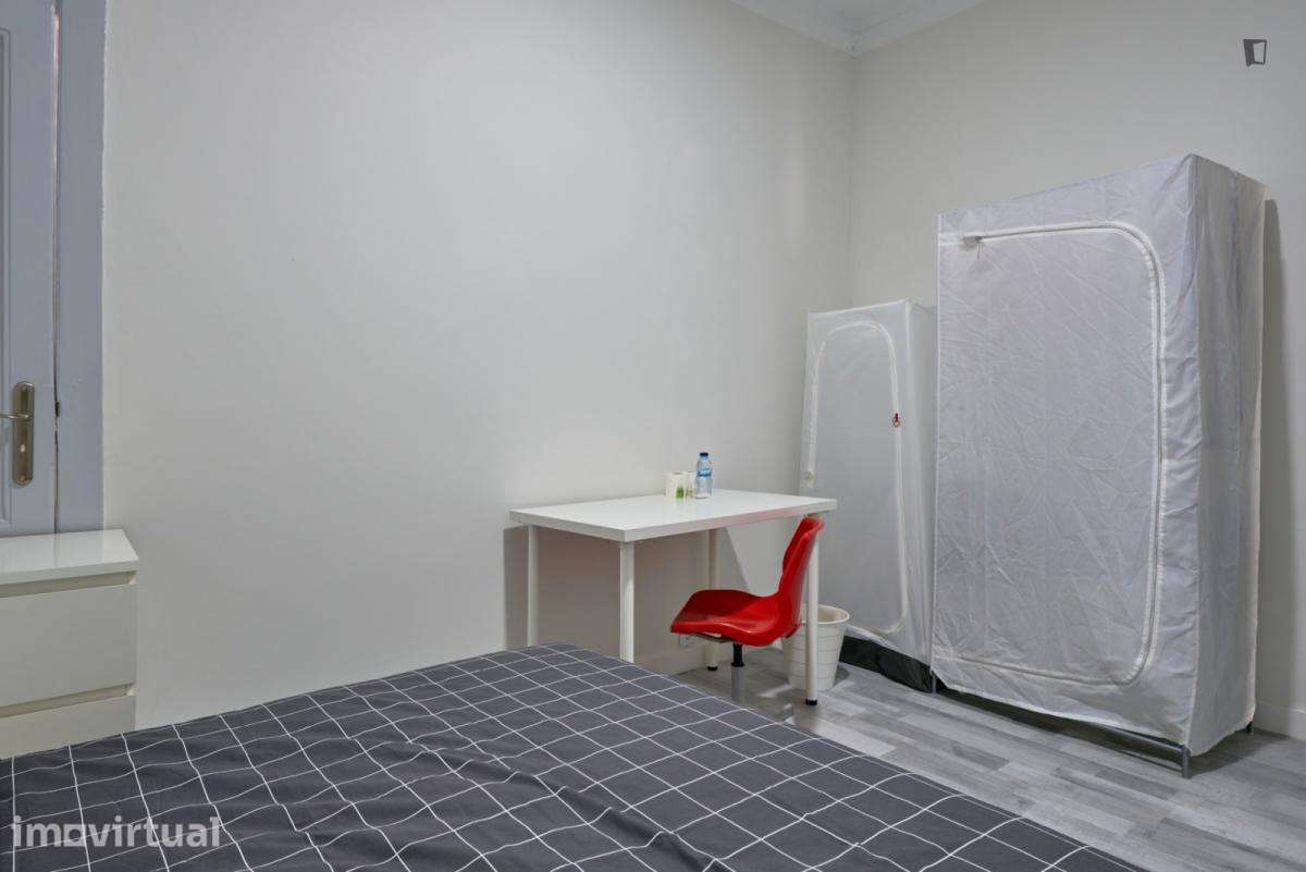 Quarto - localizado em Penha de França Lisbon - Grande imagem: 5/42