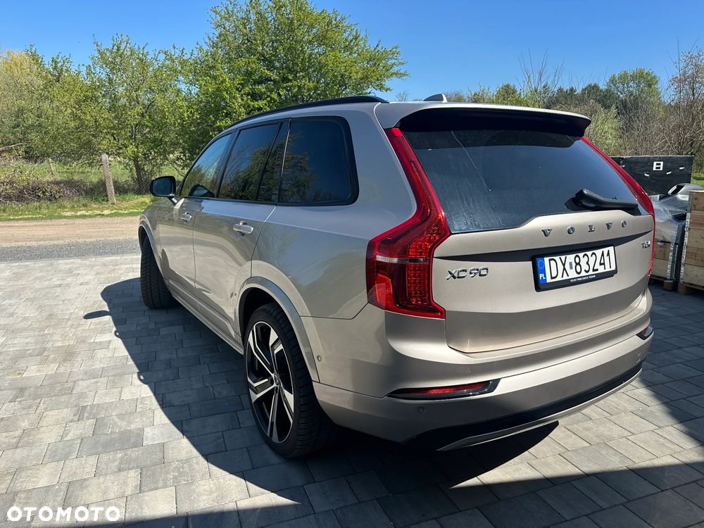 Volvo XC 90 T8 AWD Plug-In Hybrid Ultra Dark 7os - 4