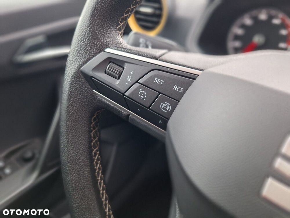 Seat Arona 1.0 TSI Style S&S DSG - 17