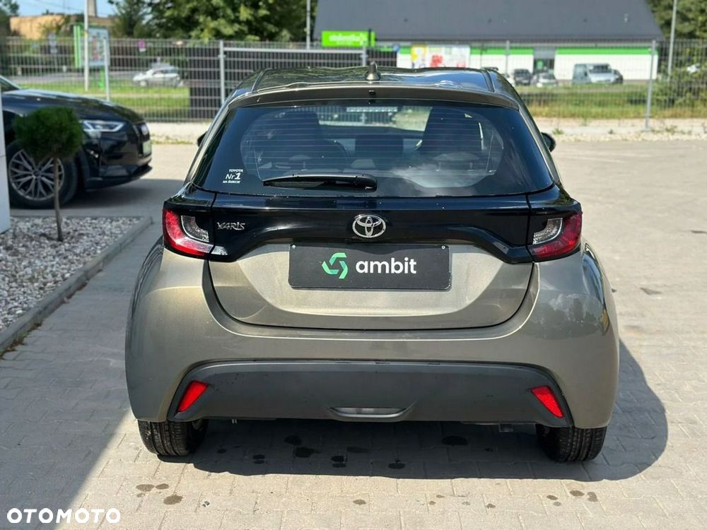 Toyota Yaris 1.5 Comfort - 7