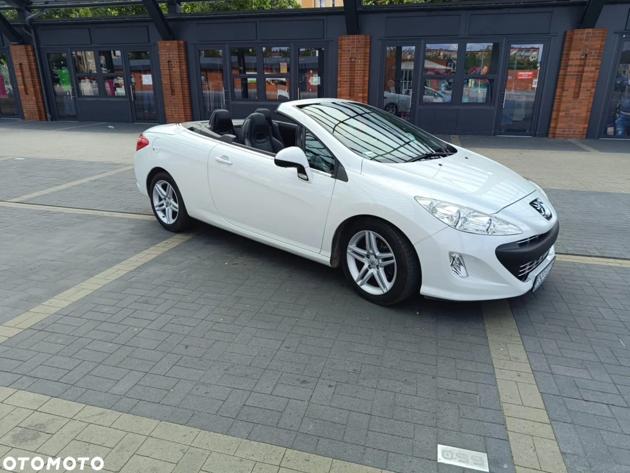 Peugeot 308 CC 2.0 HDi Sport Pack - 4