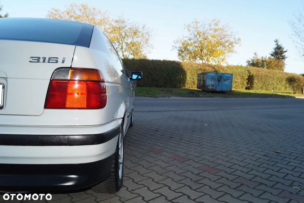 BMW Seria 3 - 14