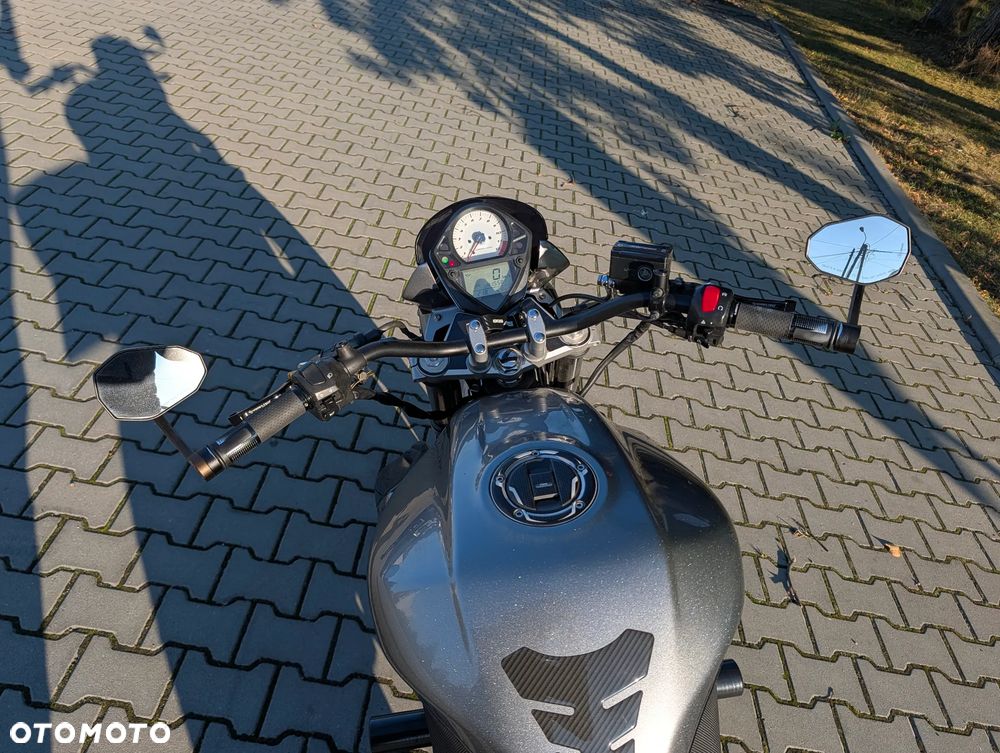 Suzuki SV - 10