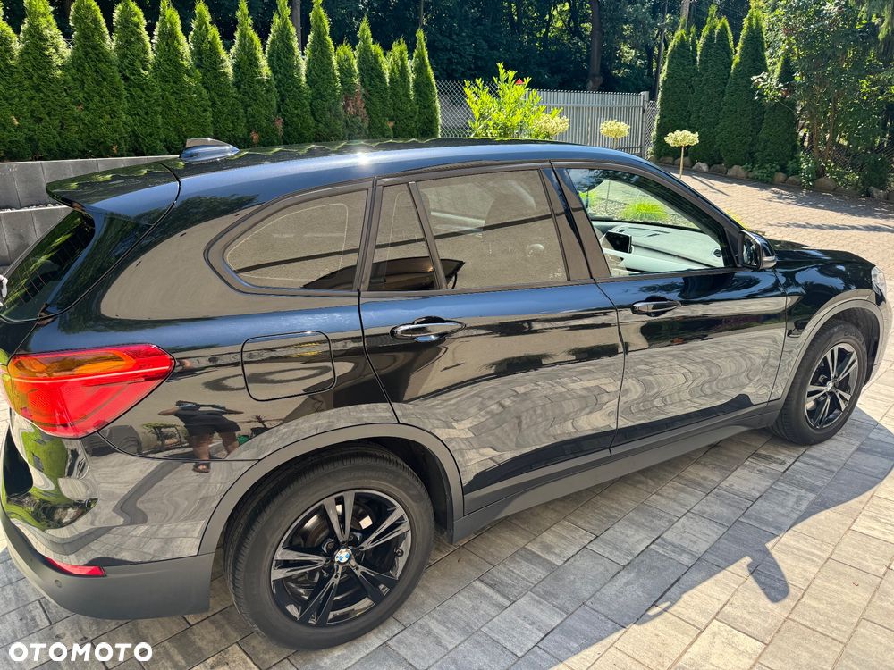 BMW X1 xDrive18d Sport - 16