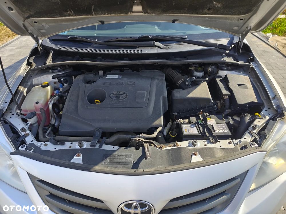 Toyota Corolla - 6