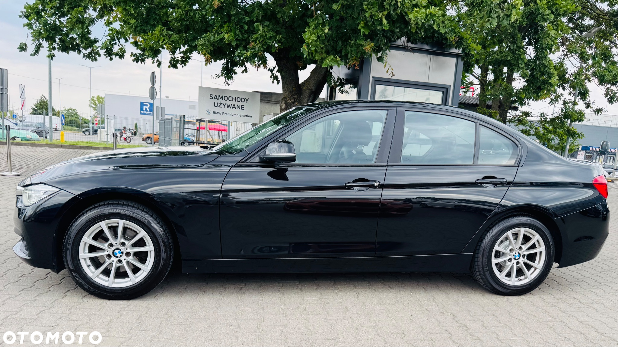 BMW Seria 3 318i - 6