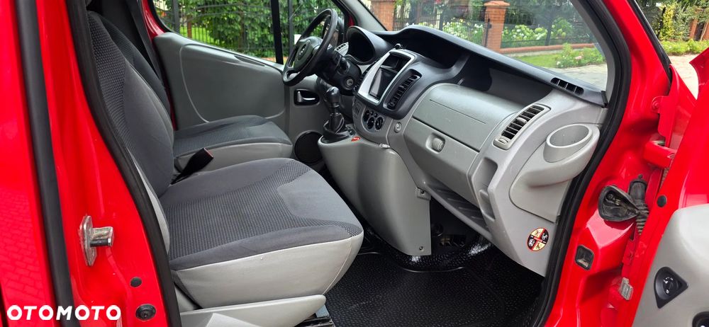 Opel Vivaro L2H1 2.9t Edition - 18
