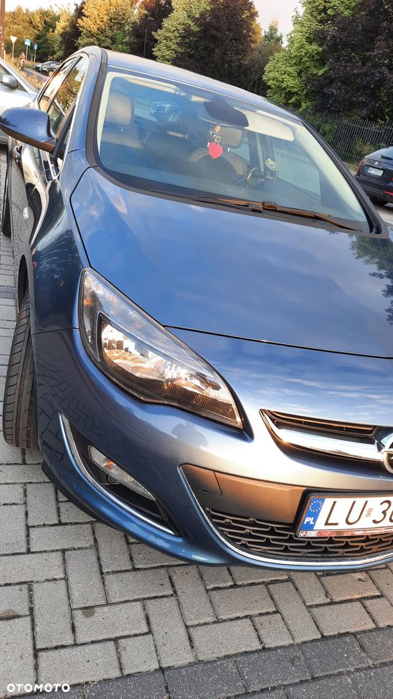 Opel Astra 1.4 T Cosmo - 7