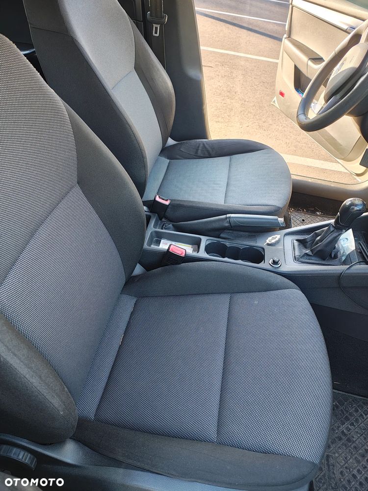 Skoda Octavia 1.6 TDI Active - 7