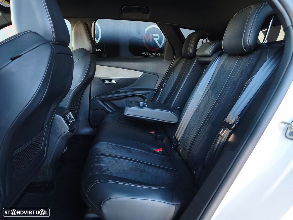 Peugeot 3008 1.5 BlueHDi GT - 36