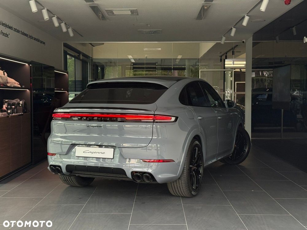 Porsche Cayenne - 7