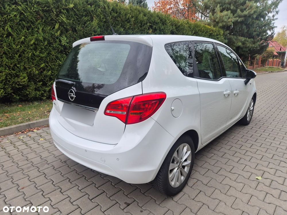 Opel Meriva - 12