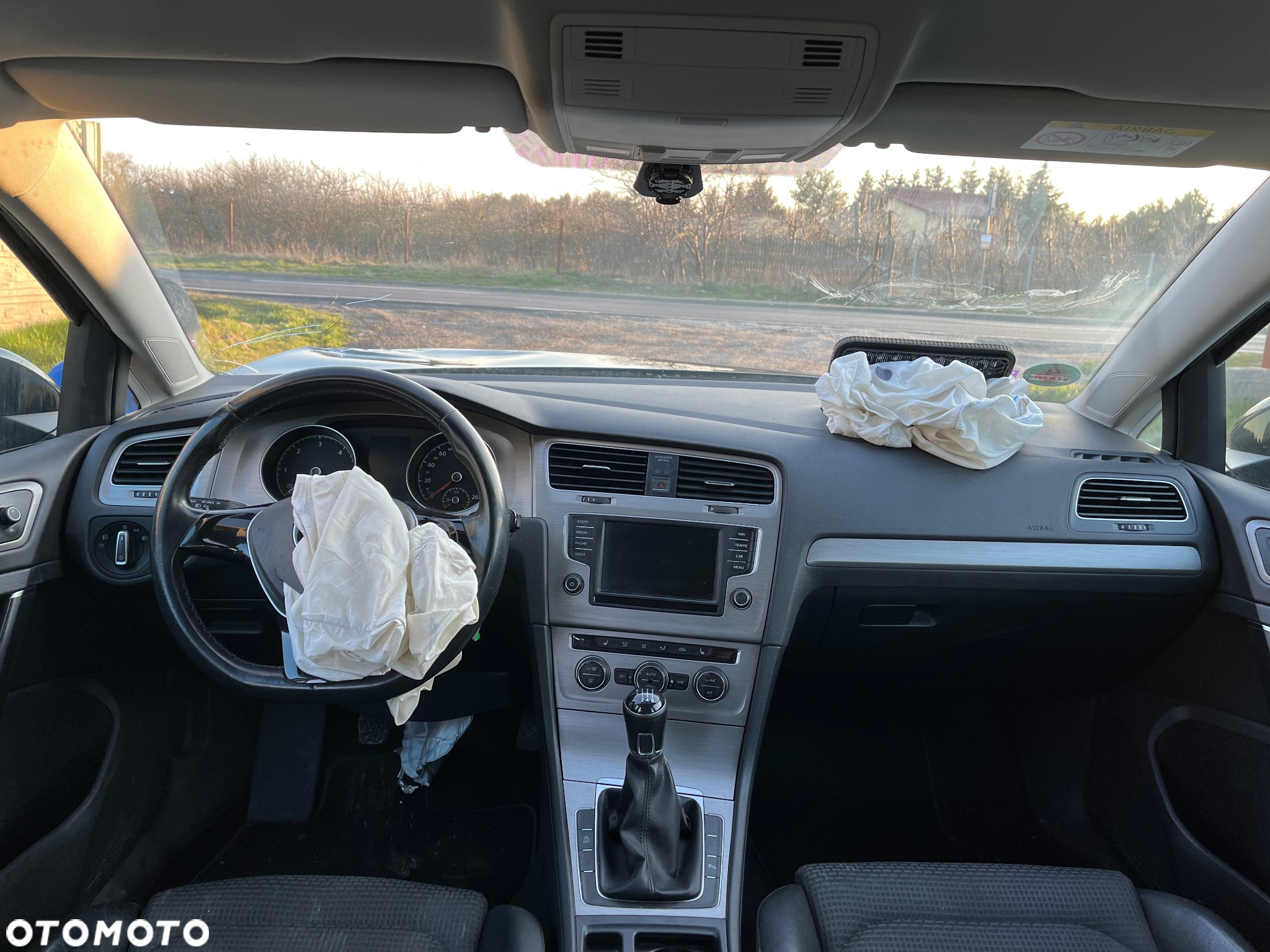 Volkswagen Golf Variant 2.0 TDI (BlueMotion Technology) Comfortline - 13