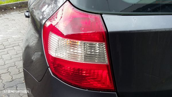 Para Peças Bmw 1 (E87) - 7
