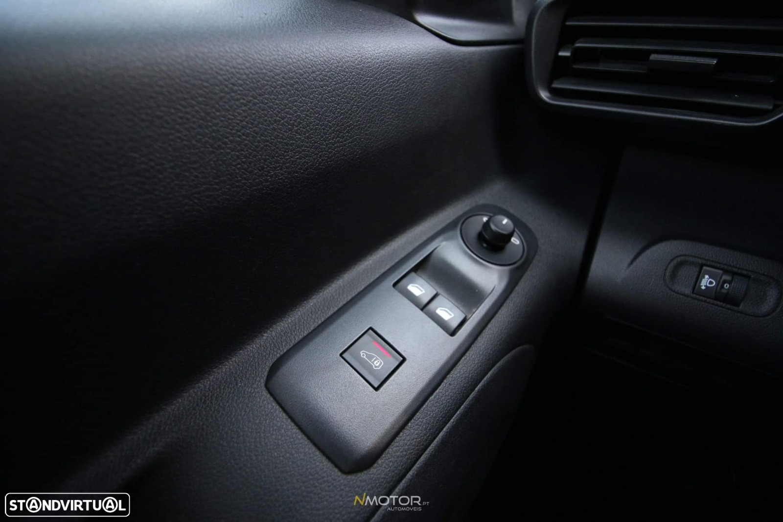 Citroën Berlingo 1.5 BlueHDI - Longa 3 lugares - 19