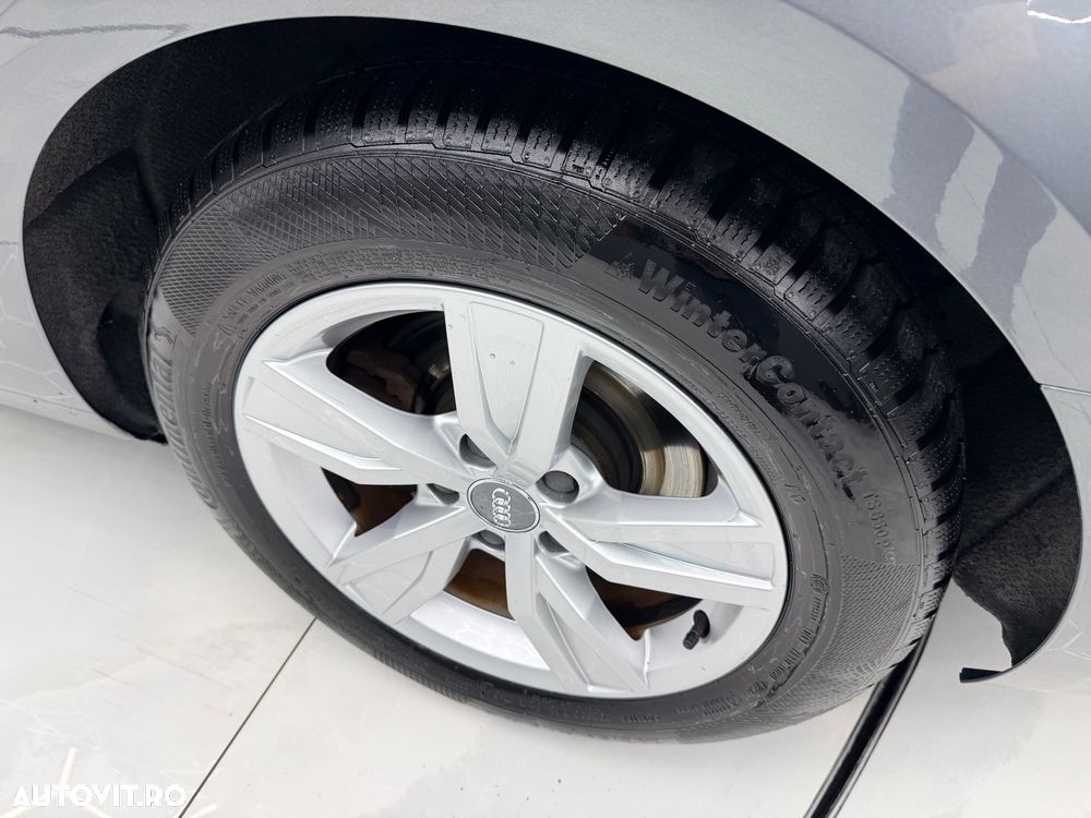 Audi A4 Avant 2.0 TDI ultra S tronic - 13