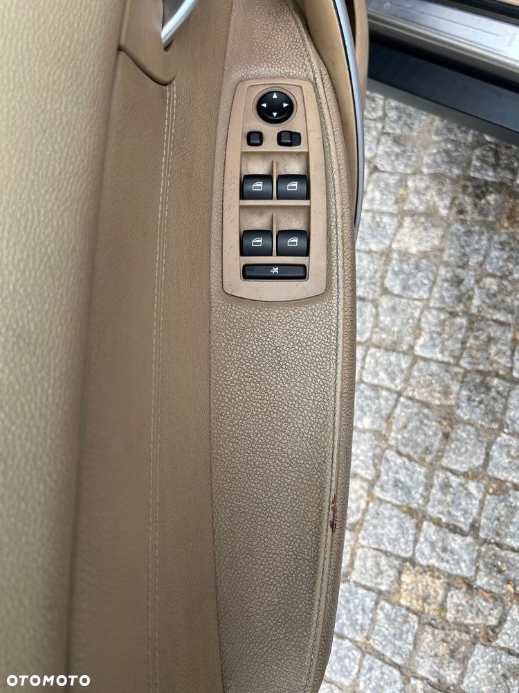 BMW X3 3.0d - 14