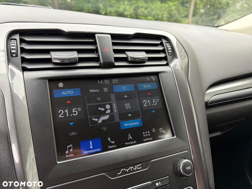 Ford Mondeo 2.0 Hybrid Titanium - 27