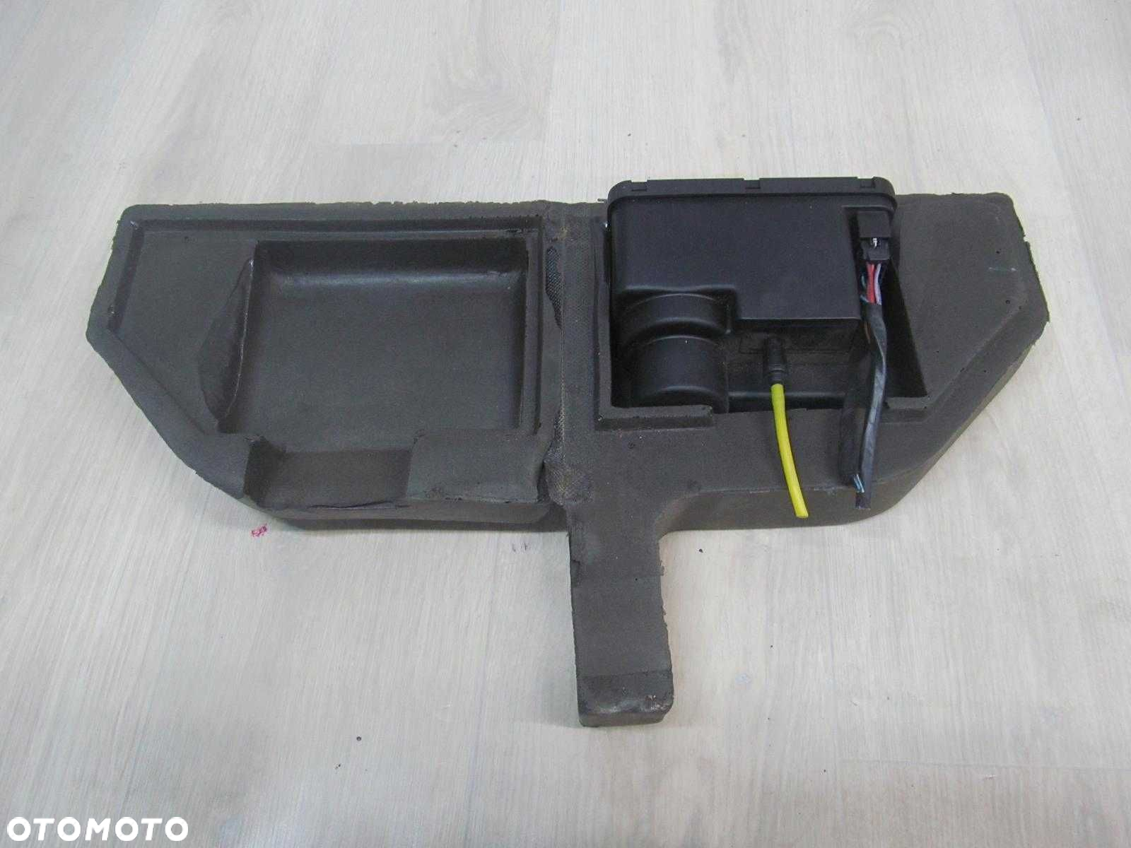MERCEDES C W202 POMPKA ZAMKA CENTRALNEGO 2028001448 - 3