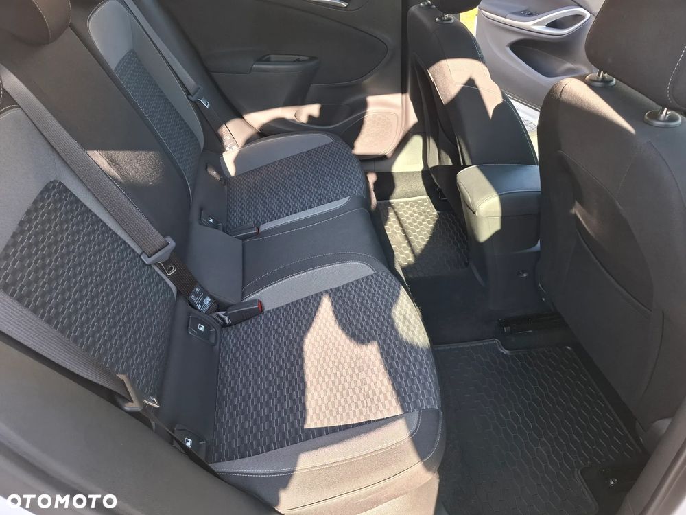 Opel Astra 1.2 T GS Line S&S - 23