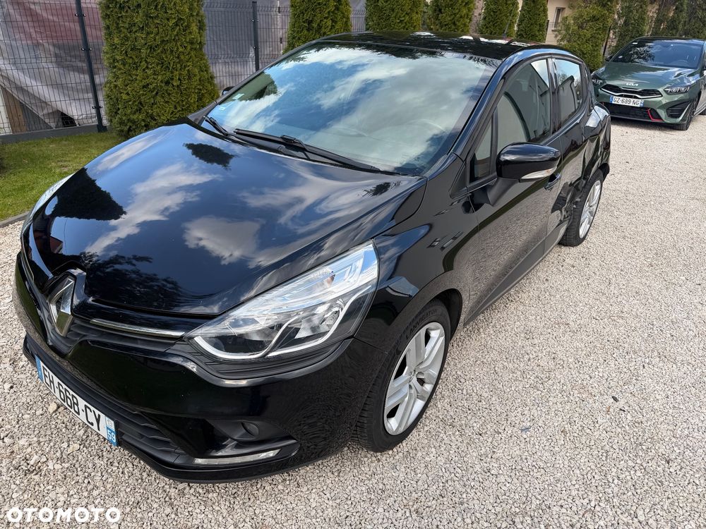 Renault Clio TCe 90 Dynamique - 11