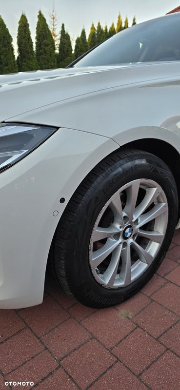 BMW 3GT 318d Sport Line - 21