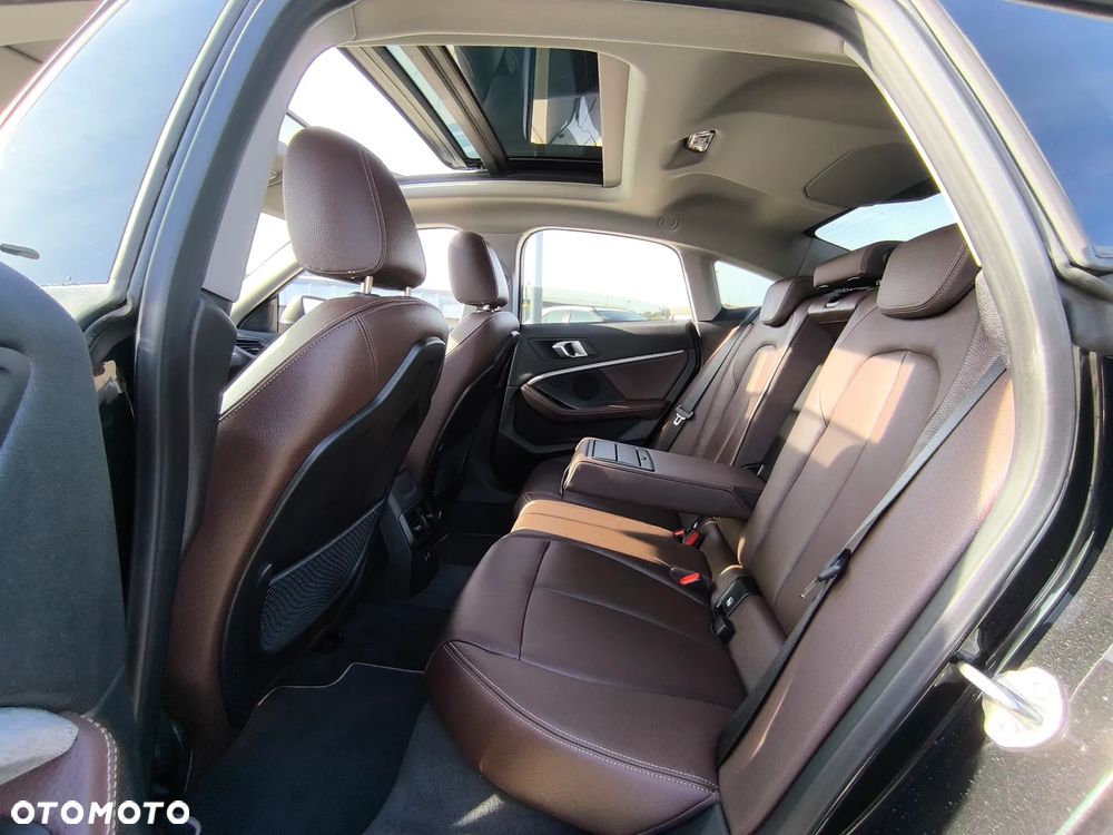 BMW Seria 2 220d xDrive Luxury Line - 12