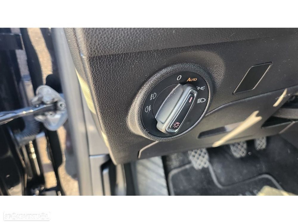 SEAT Leon ST 1.6 TDI Style S/S - 4