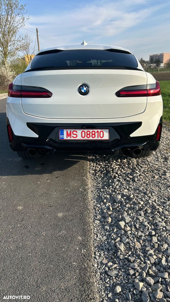 BMW X4 X4M Competition - 11